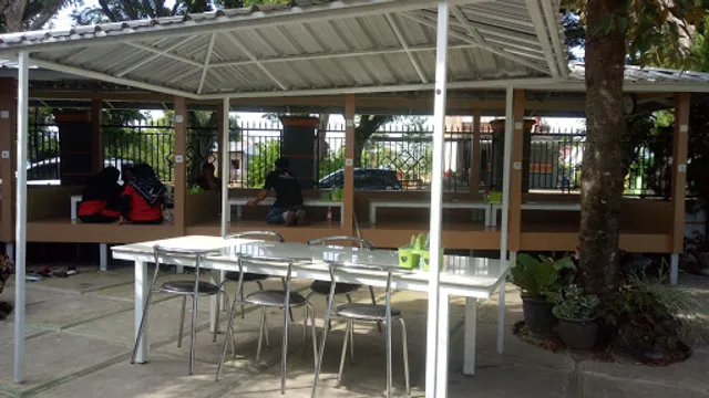 Lesehan ASRI Masakan Khas PALOPO