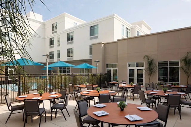 Hyatt Place Santa Cruz