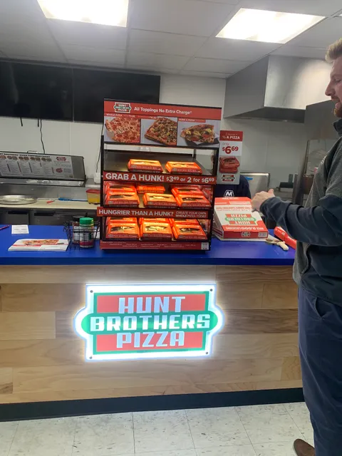 Hunt Brothers Pizza