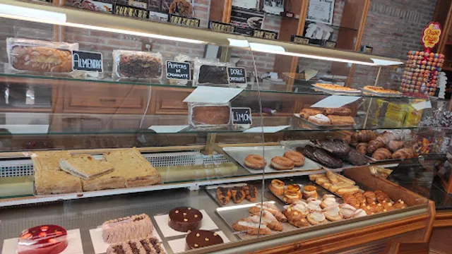 FATIMA GISMERO - Panadería- Pastelería