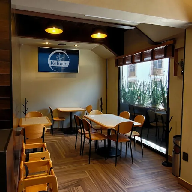 Refugio Restaurante - Café