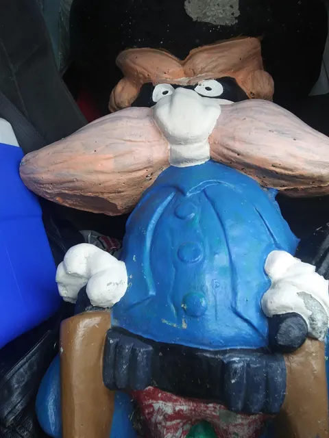 Dupriest Antiques & The Unusual