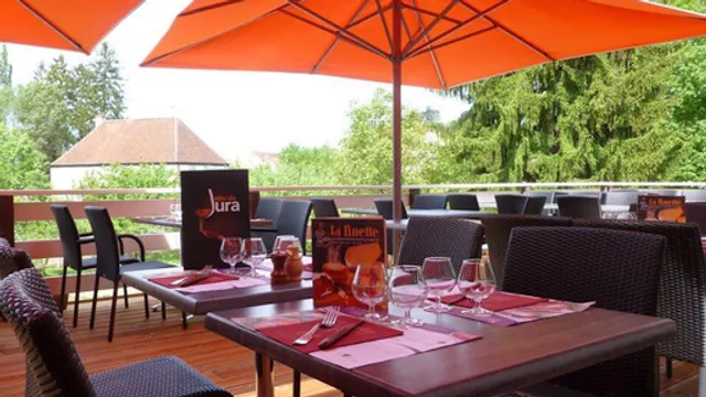 La Finette Taverne D'Arbois