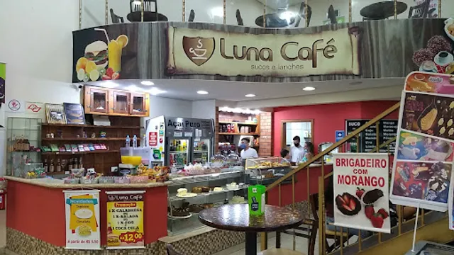 Luna Café Sucos e Lanches
