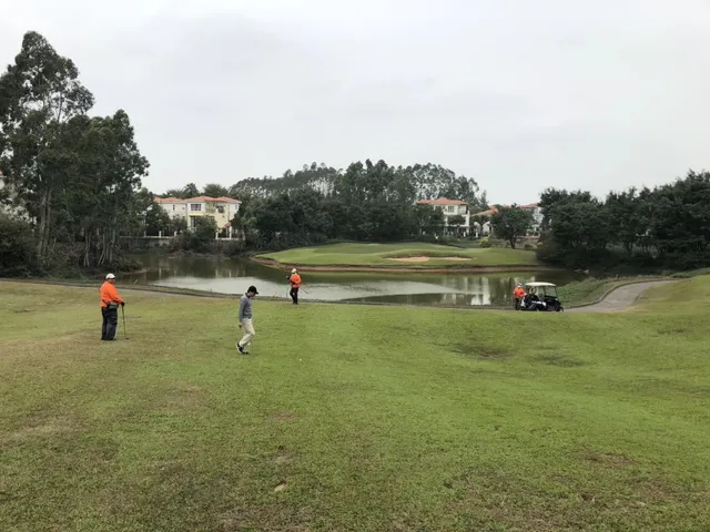 Golden Lake Golf Club