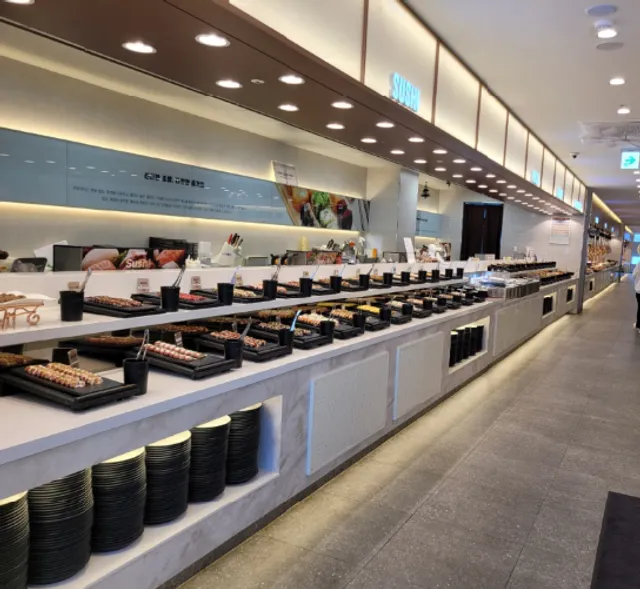 쿠우쿠우 해운대점 ( QOO QOO Haeundae )