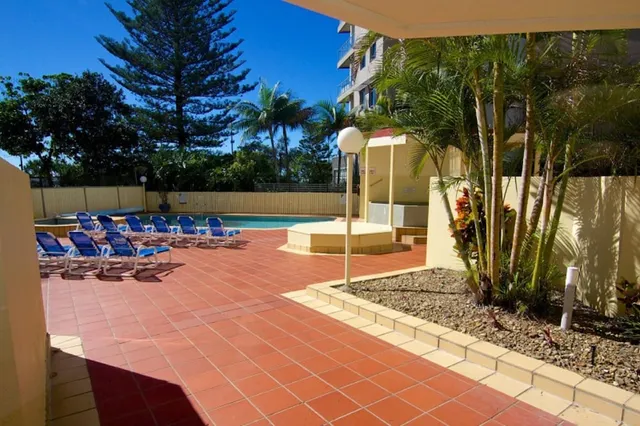 Surf Regency Holiday Apartments