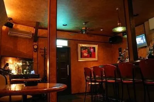 ショットバー ルーツ