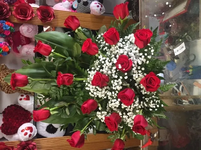 Melina's Flowers & Gift Shop