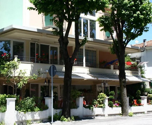 Hotel Urania