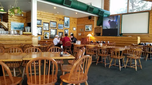 Double Diamond Bar & Grill