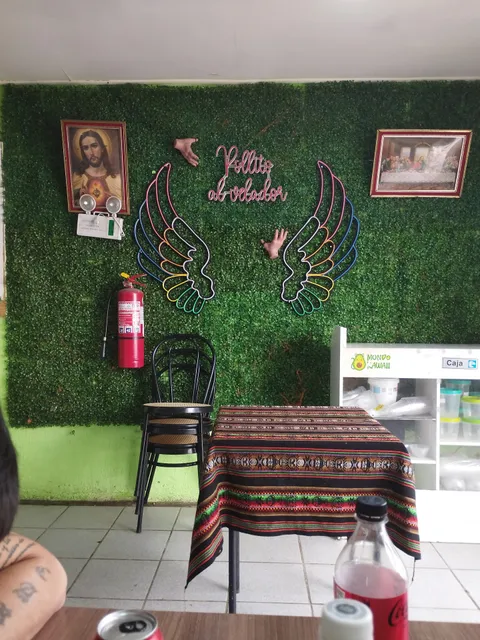 Pollito al velador comida peruana