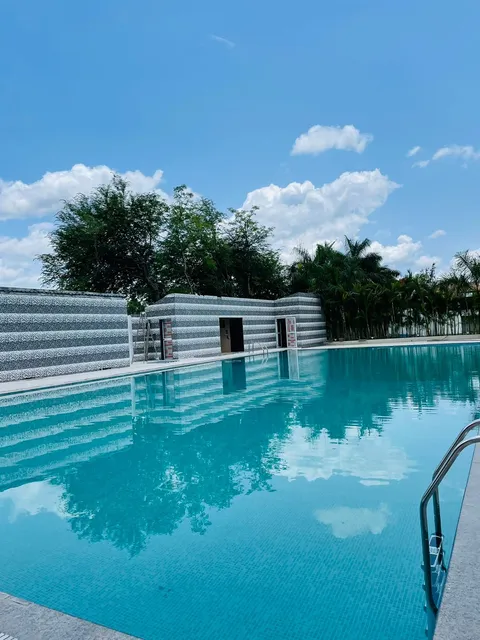 RAJ RESORT AND BANQUET