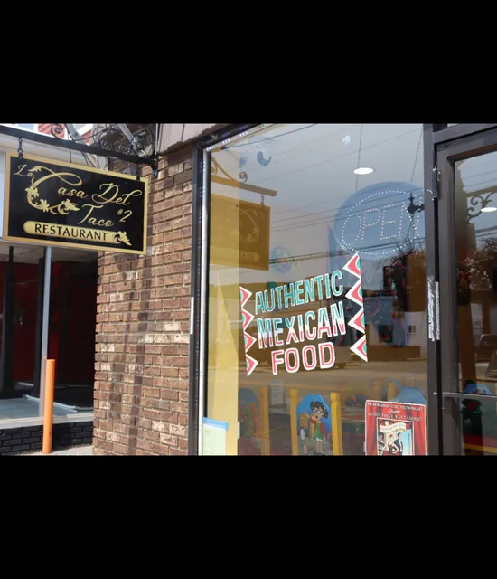 La Casa Del Taco Restaurant 2