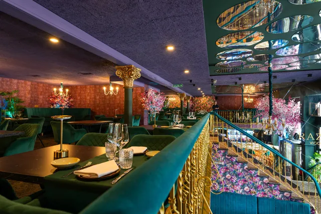 Raza Restaurante y Coctelería Vigo