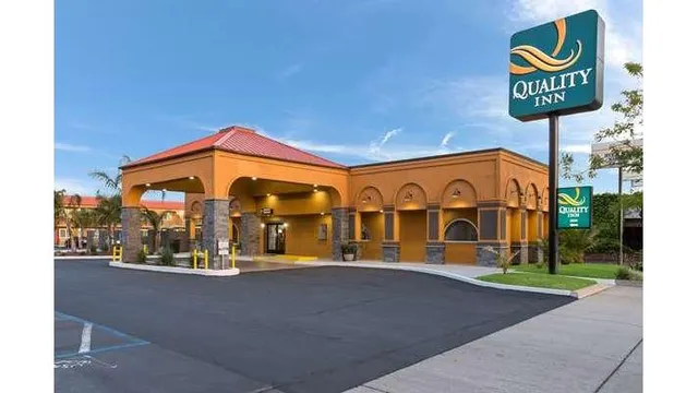Quality Inn Redding near I-5