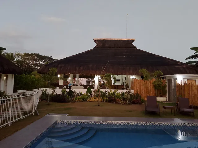 Sevens Hideaway Beach Resort