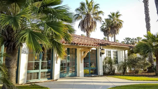 Santa Barbara Arts & Crafts Show