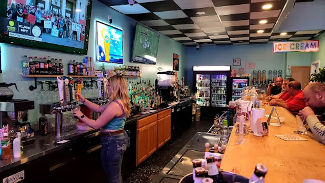 Shrimp It Up - Bar & Grill