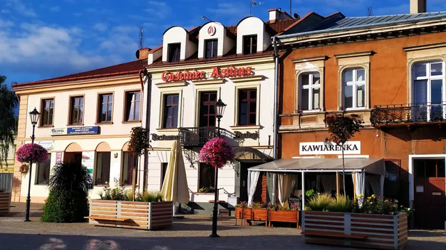 Gościniec Asticus Apartamenty Noclegi Restauracja Przyjęcia weselne Komunie Imprezy okolicznościowe