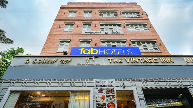 FabHotel Prime The Vintage Inn