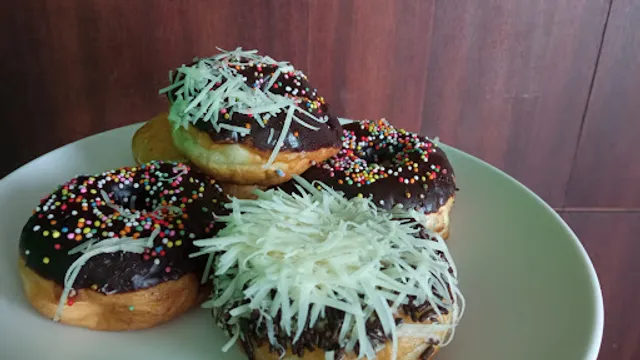 Donat Kentang dan Gorengan