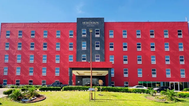 Capital O Hotel Herederos, Piedras Negras