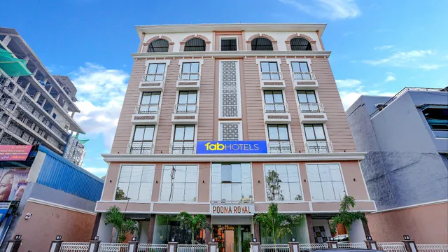 FabHotel Poona Residency - Hotel in Pimpri-Chinchwad, Pune