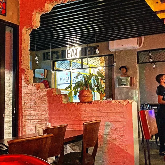 Weatherbee - Brique38