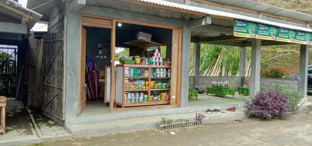 Warung Kopi & Mendoan