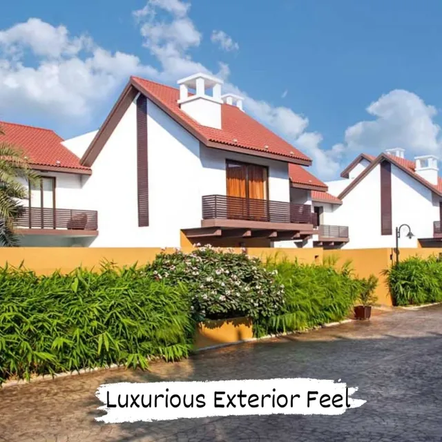 Luxurious Villa's