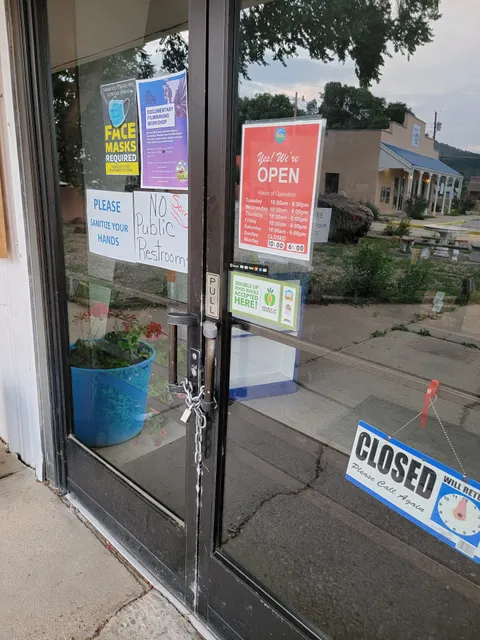 Los de Mora local growers cooperative