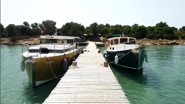 Cleopatra Camli Motel