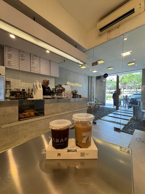 ARAH Coffee Green Lake City