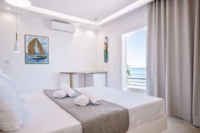 Evriali Seaside Rooms