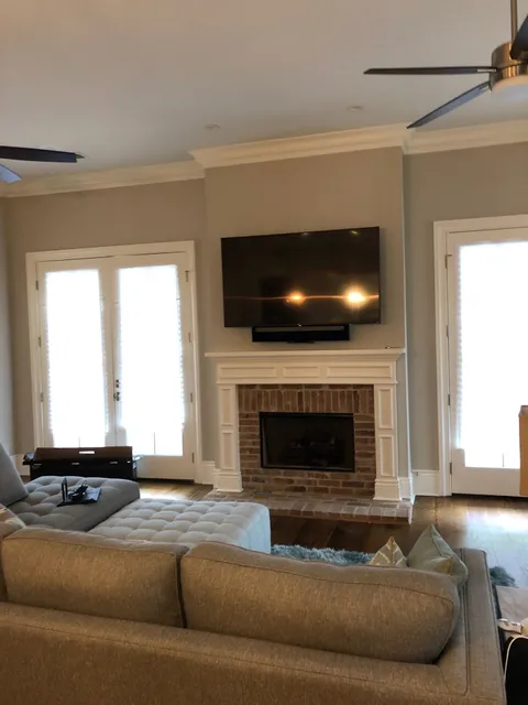 Bruno's Audio & Video