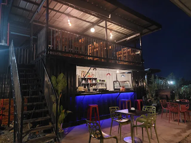 Cafe iago (resto & coffee shop)