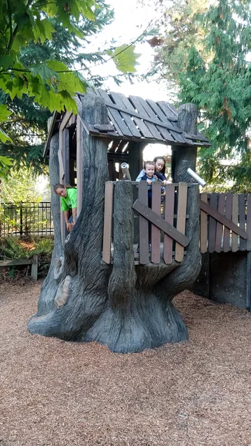 Discovery Pond Play Area