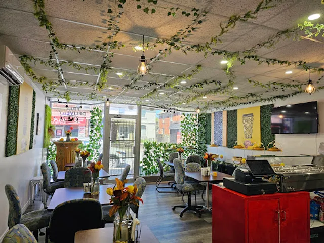 Chrispy African Market & Cuisine