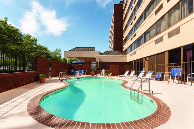 Wingate by Wyndham Springfield