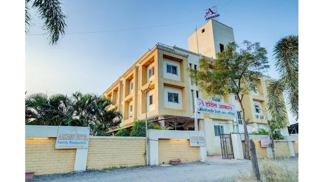 OYO Hotel Aakash