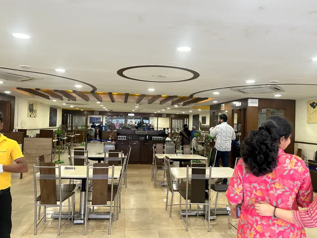 Sree Annapoorna Multicusine Resturant