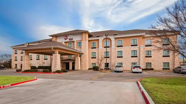 Best Western Plus Christopher Inn & Suites