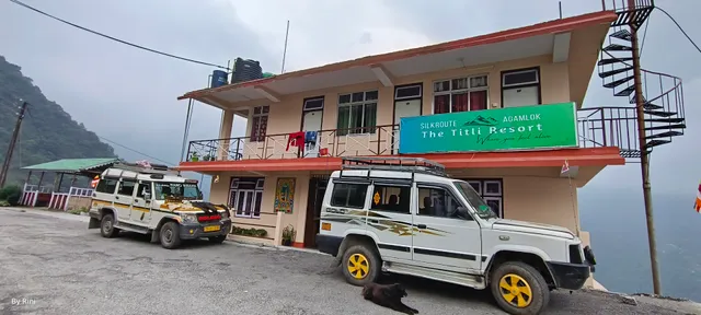 Titli Resort, Agamlok