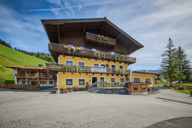 EIBINGHOF - SKI, BIKE & SWIM (Frühstückspension)