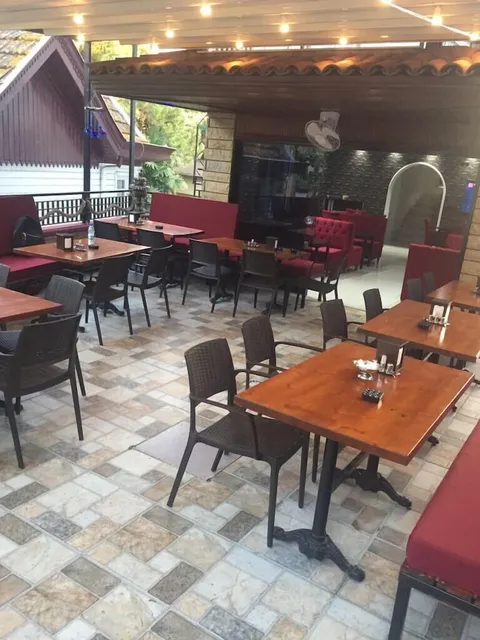 Büyükada Görkemli Hotel&Cafe