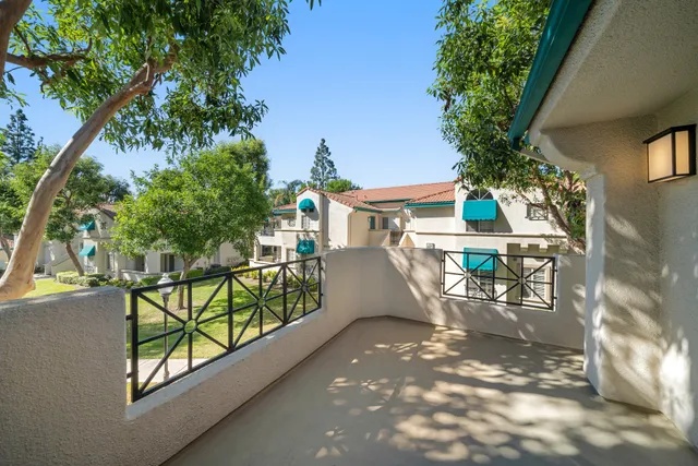 Montecito Apartments
