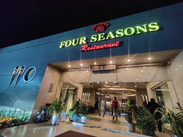Four Seasons Restaurant