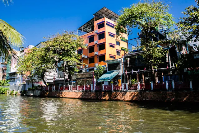 Bangkok Canale Home