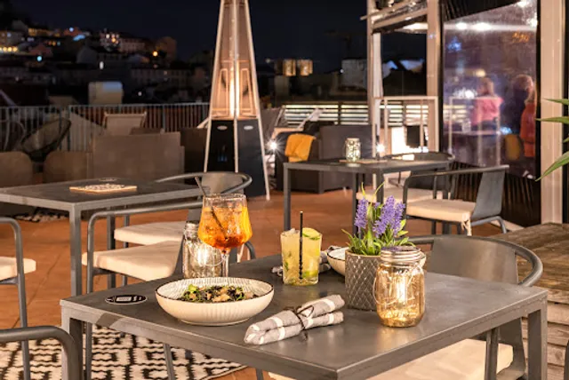 Rooftop The Art Inn Lisbon